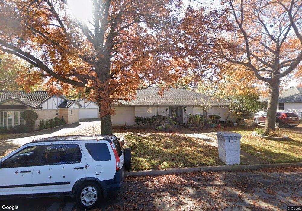 237 Circleview Dr S, Hurst, TX 76054 - photo 1