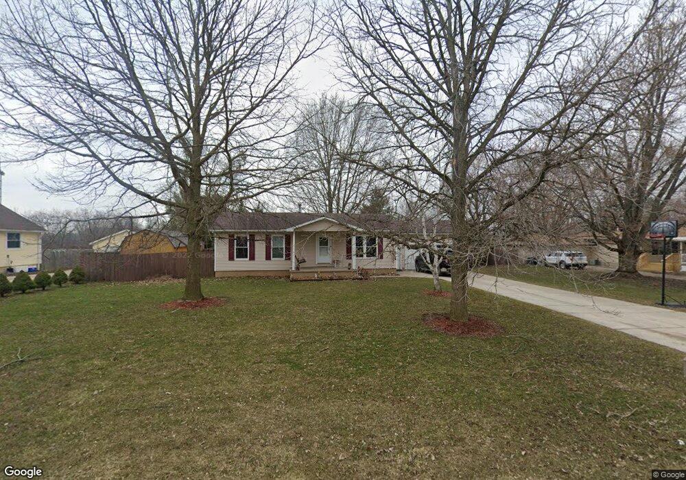 2150 Roslyn Ave, Flint, MI 48532 - photo 1