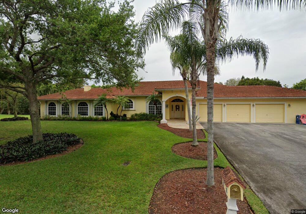 2751 SW 109th Terrace, Davie, FL 33328 - photo 1