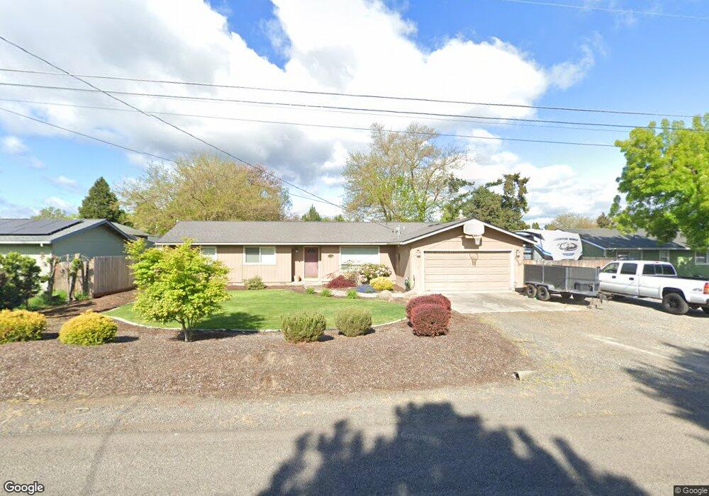 3377 Edella St, Central Point, OR 97502 - photo 1