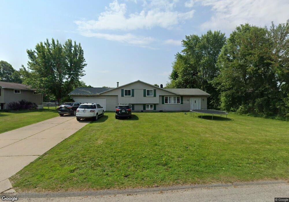 18410 Chaucer Ln, South Bend, IN 46637 - photo 1