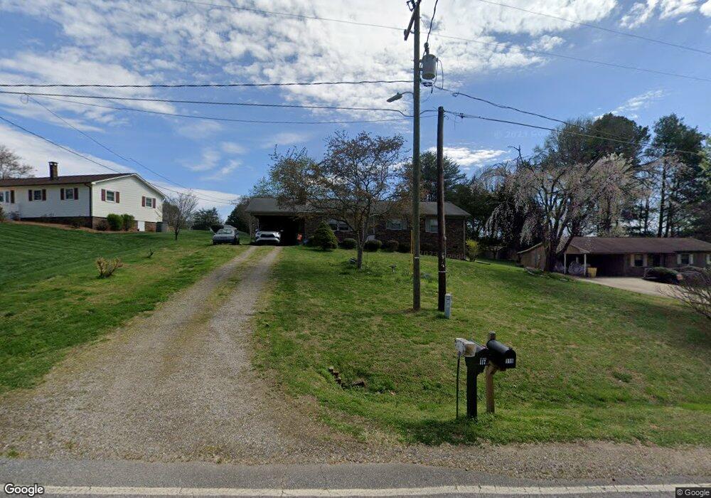 118 Jenkins Rd, Statesville, NC 28625 - photo 1