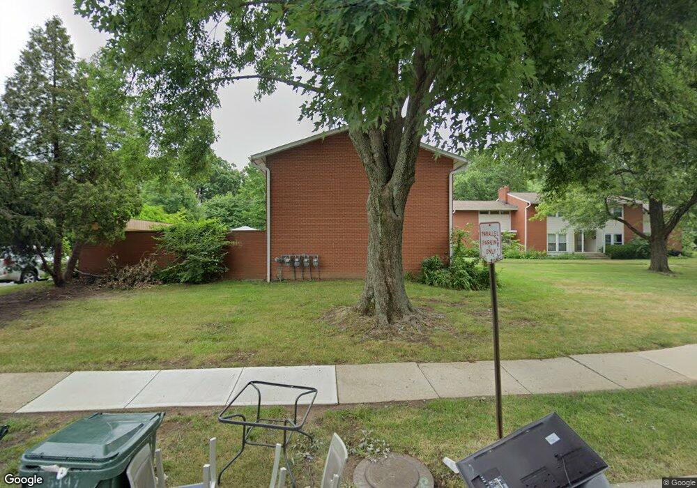 5478 Rockwood Ct, Columbus, OH 43229 - photo 1