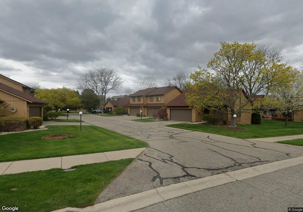 1613 Willow Creek Dr, Lansing, MI 48917 - photo 1