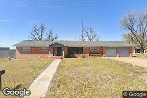 502 S Vine St, Davidson, OK 73530