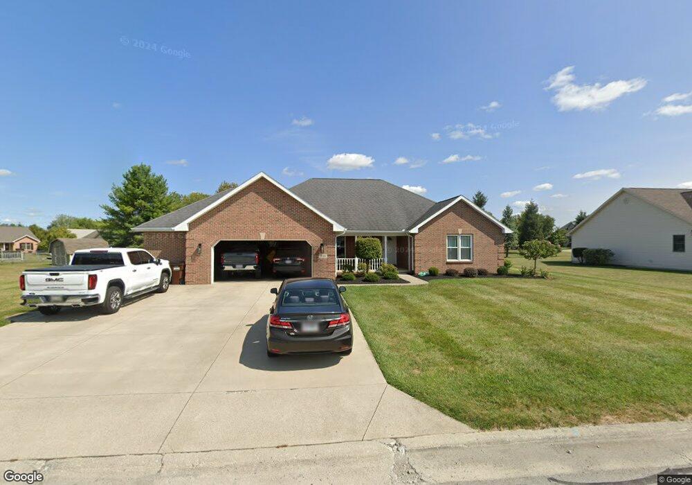 2120 Spruce Dr, Lima, OH 45807 - photo 1