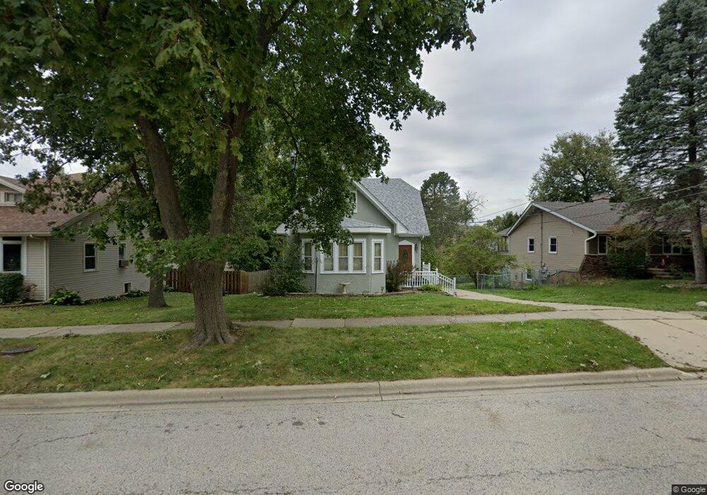 426 S River Rd, Algonquin, IL 60102 - photo 1