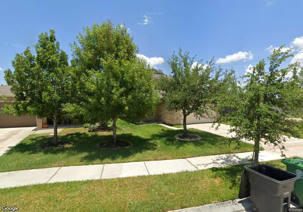 8951 Spurflower Path Ln, Houston, TX 77075 - photo 1