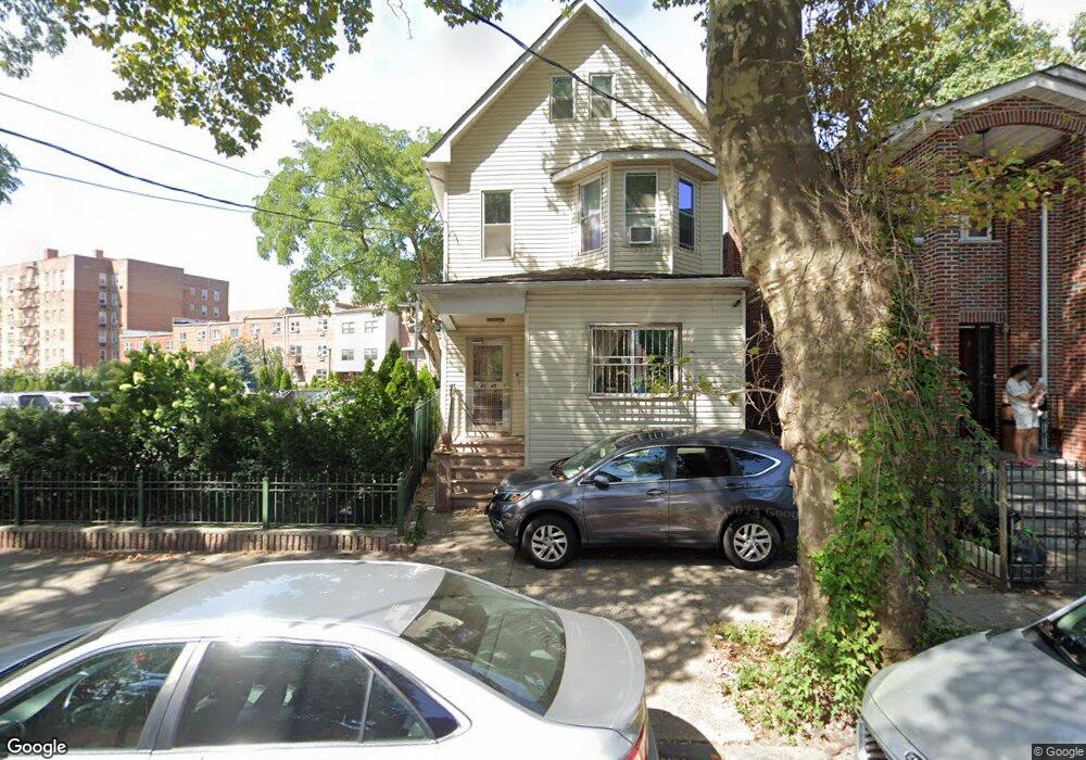 14349 Franklin Ave, Flushing, NY 11355 - photo 1