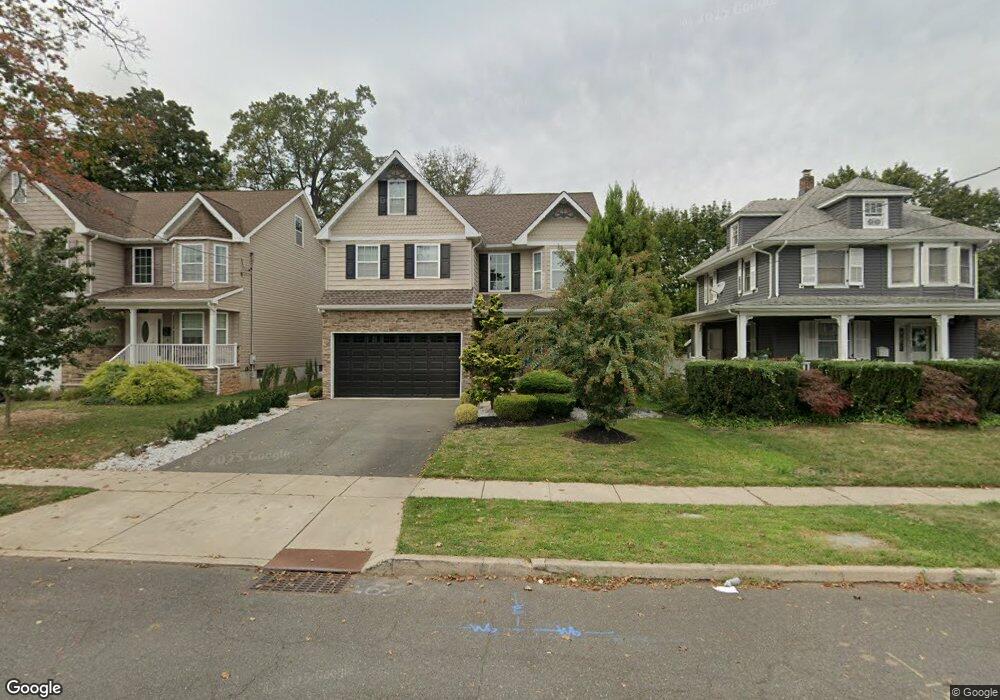 240 1st St, Dunellen, NJ 08812 - photo 1