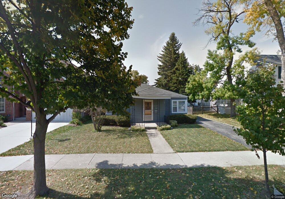 166 N Walnut St, Elmhurst, IL 60126 - photo 1