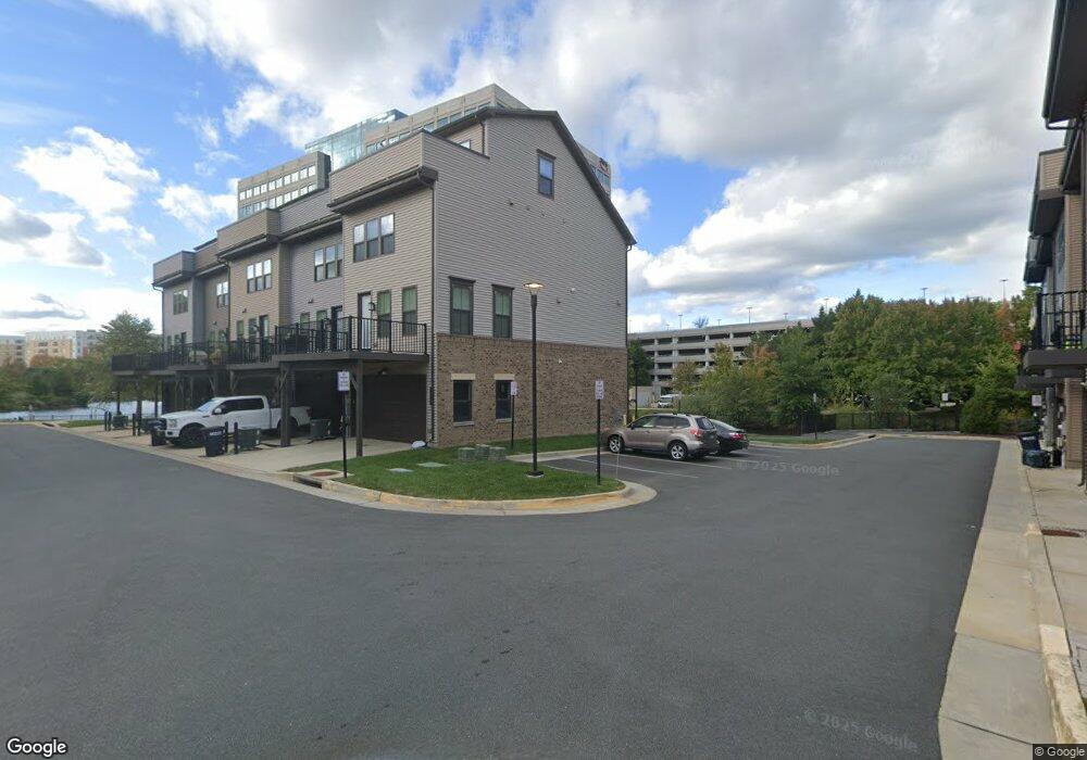 13220 Lake Waterview Way, Herndon, VA 20171 - photo 1