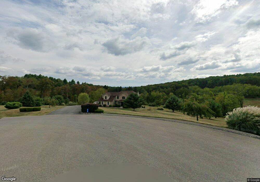 614 Fox Run Ct, Sciota, PA 18354 - photo 1