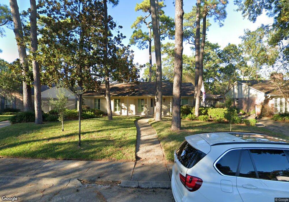 10034 Longmont Dr, Houston, TX 77042 - photo 1