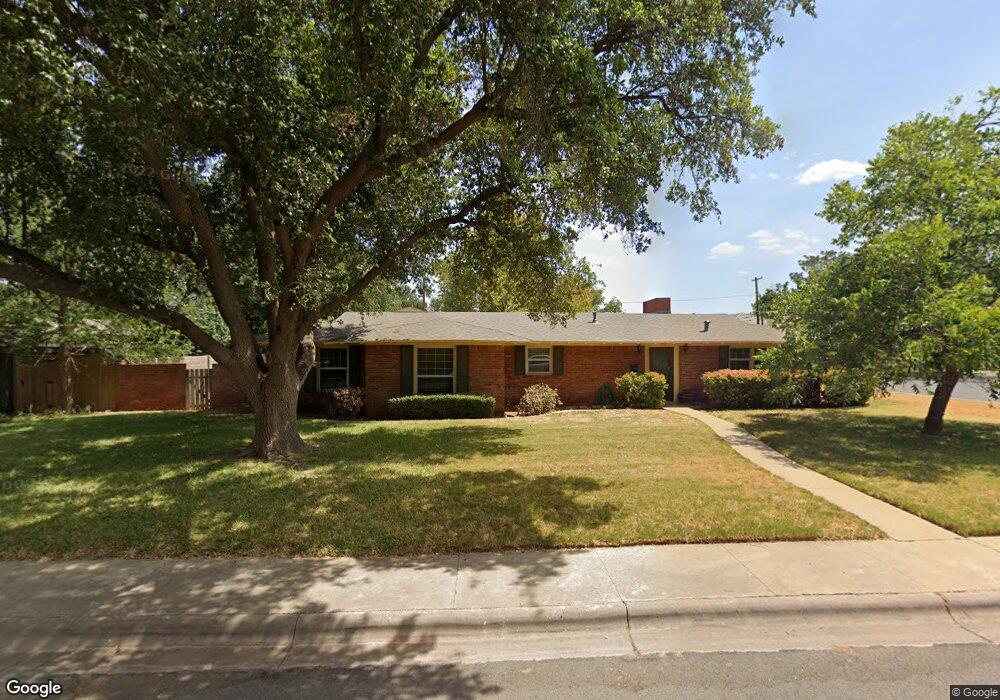 1213 Bedford Dr, Midland, TX 79701 - photo 1