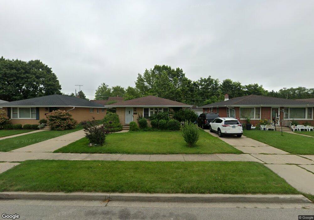 2247 N Jackson St, Waukegan, IL 60087 - photo 1