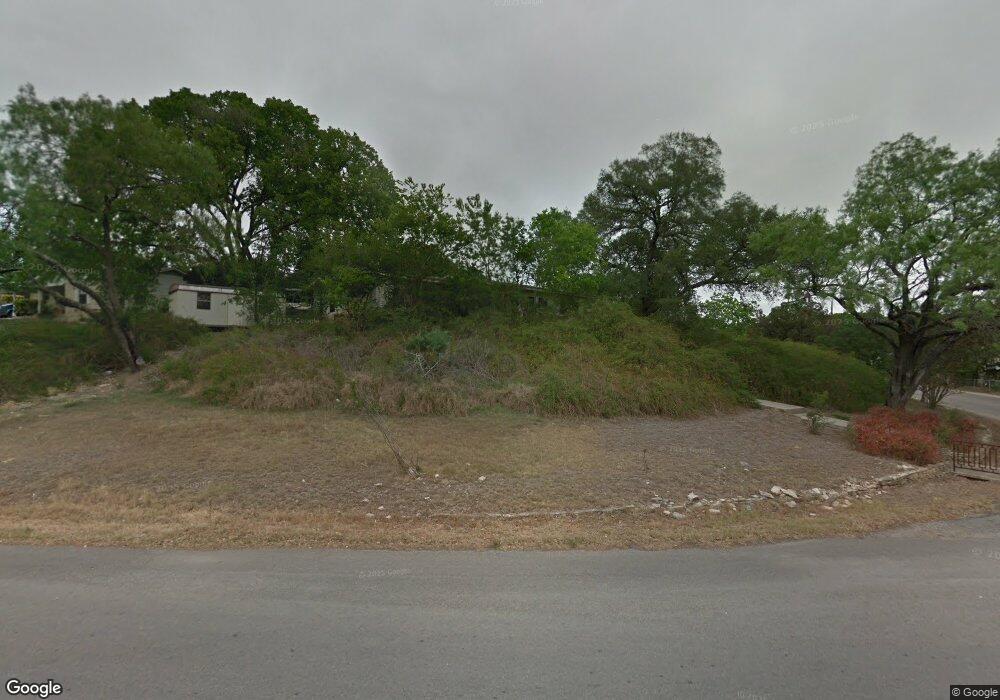 1202 Chestnut St, San Marcos, TX 78666 - photo 1