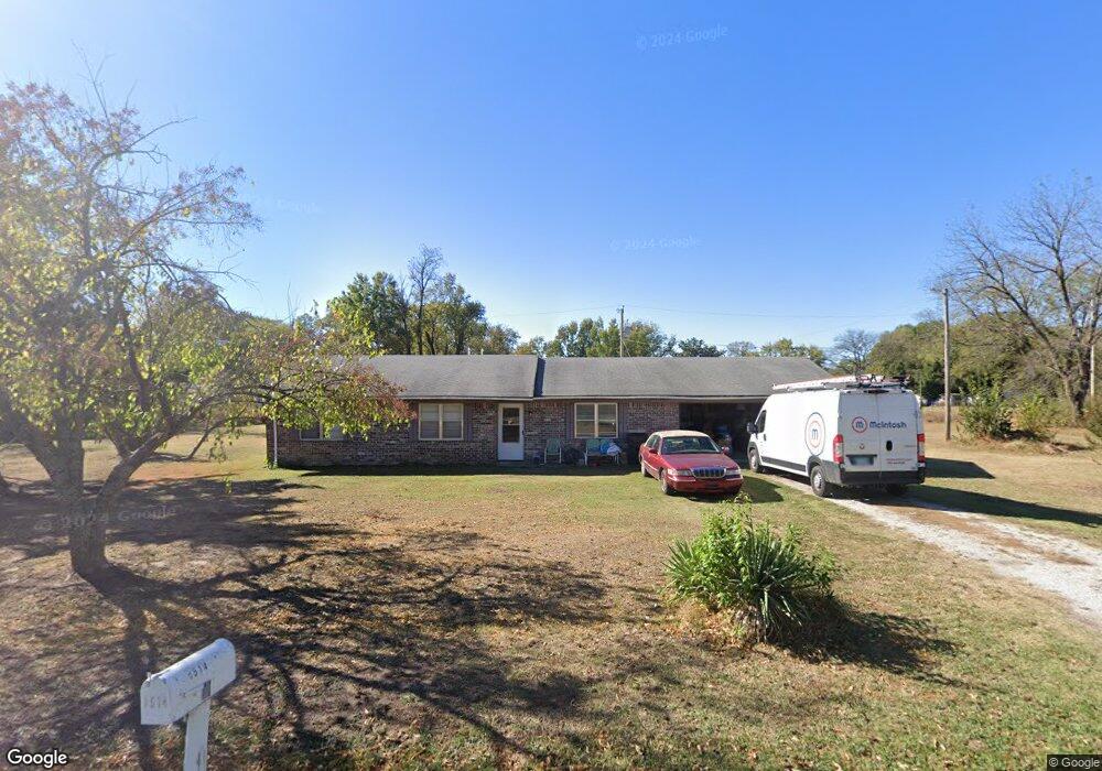 1514 N Bryan St, Okmulgee, OK 74447 - photo 1
