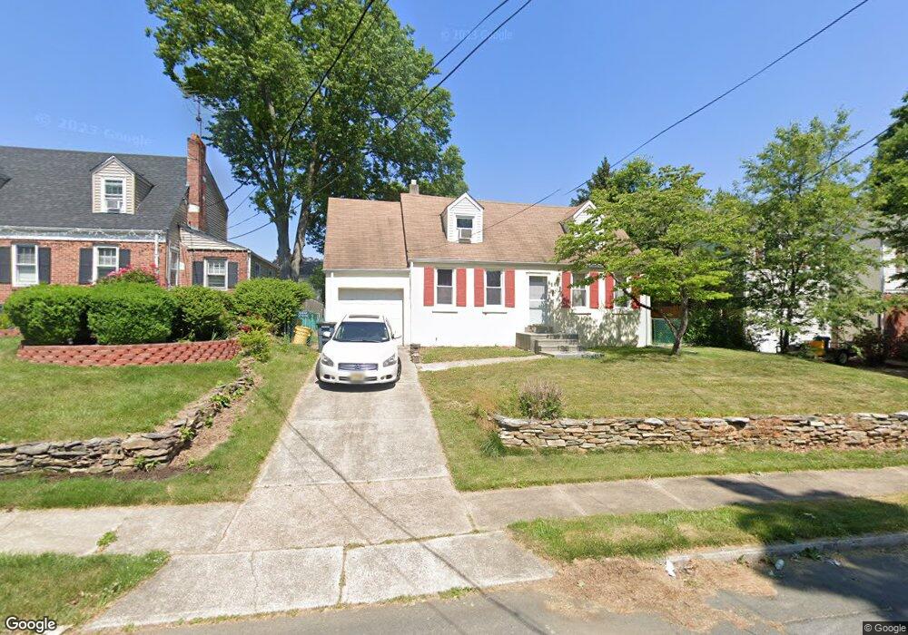 615 Westmoreland Dr, Ewing, NJ 08618 - photo 1