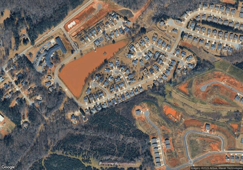 317 Lakeview Bend Cir, Jefferson, GA 30549 - photo 1