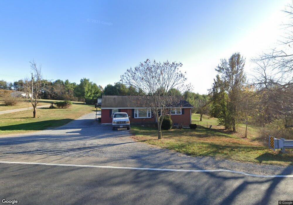 37 Hermitage Rd, Staunton, VA 24401 - photo 1