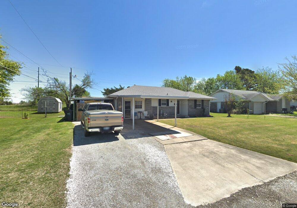 1228 N Highland St, Ada, OK 74820 - photo 1