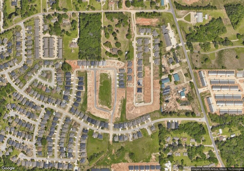 7032 Hillside Ave, Tyler, TX 75707 - photo 1