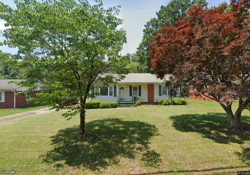 627 N Bost St, Statesville, NC 28677 - photo 1