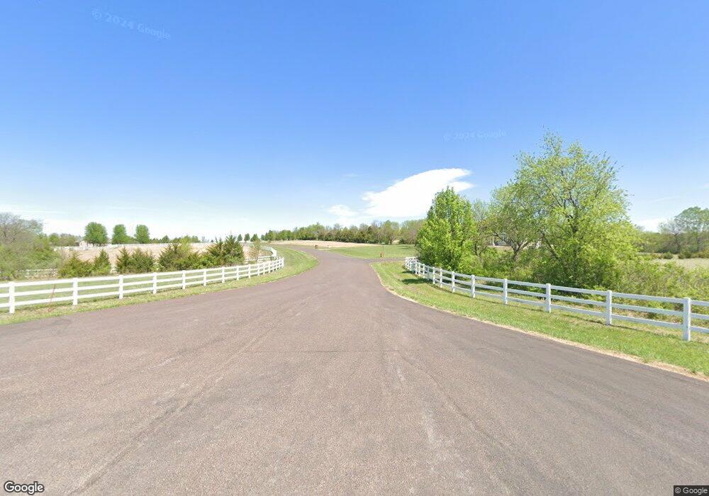 1407 SW Westside Dr, Topeka, KS 66615 - photo 1