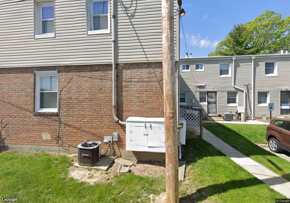 2808 Iverson St unit 89, Temple Hills, MD 20748 - photo 1