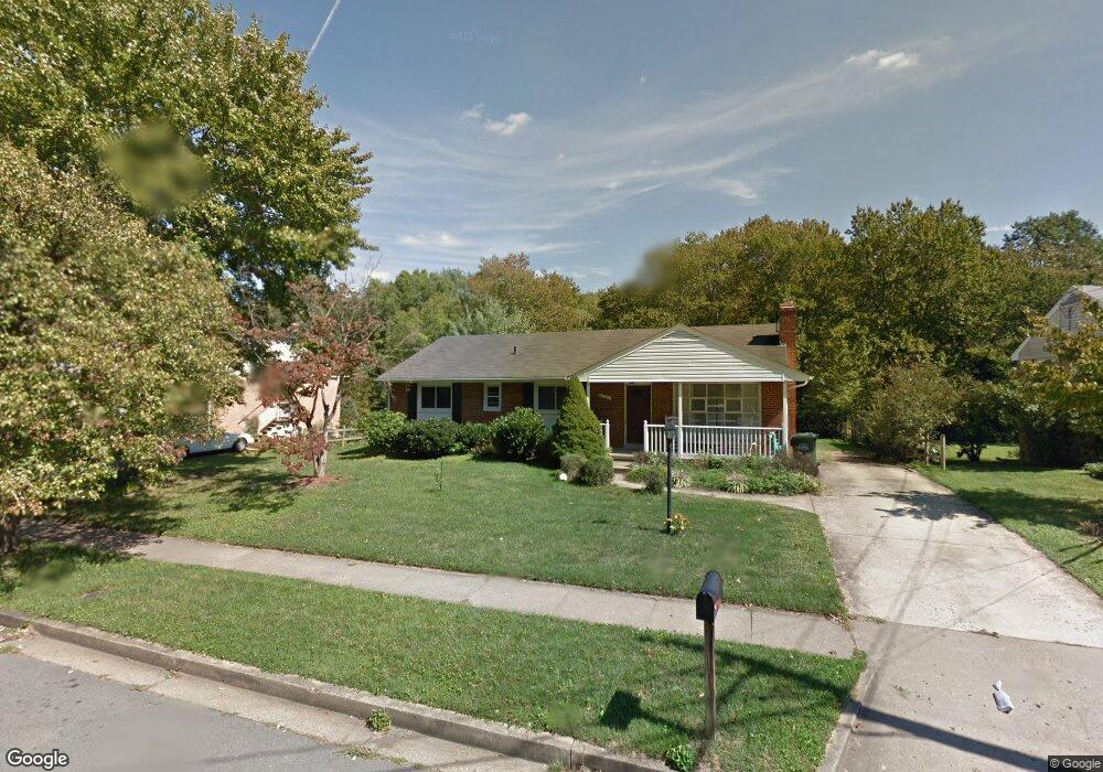 5207 Portsmouth Rd, Fairfax, VA 22032 - photo 1