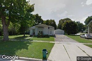 317 W Scott St, Grand Ledge, MI 48837