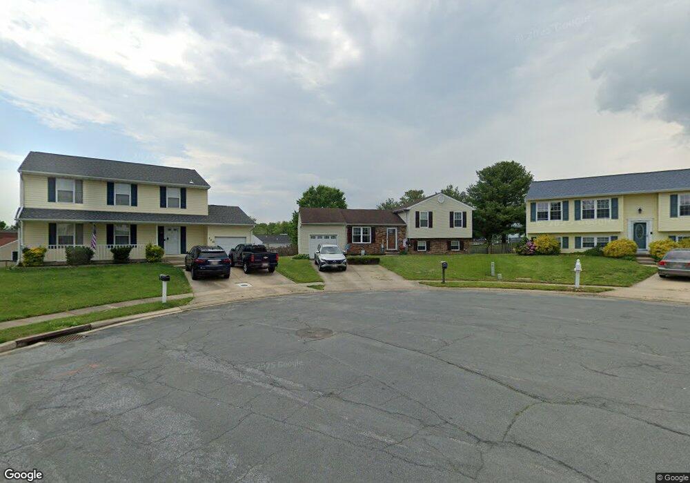 704 Cedar Crest Ct, Edgewood, MD 21040 - photo 1