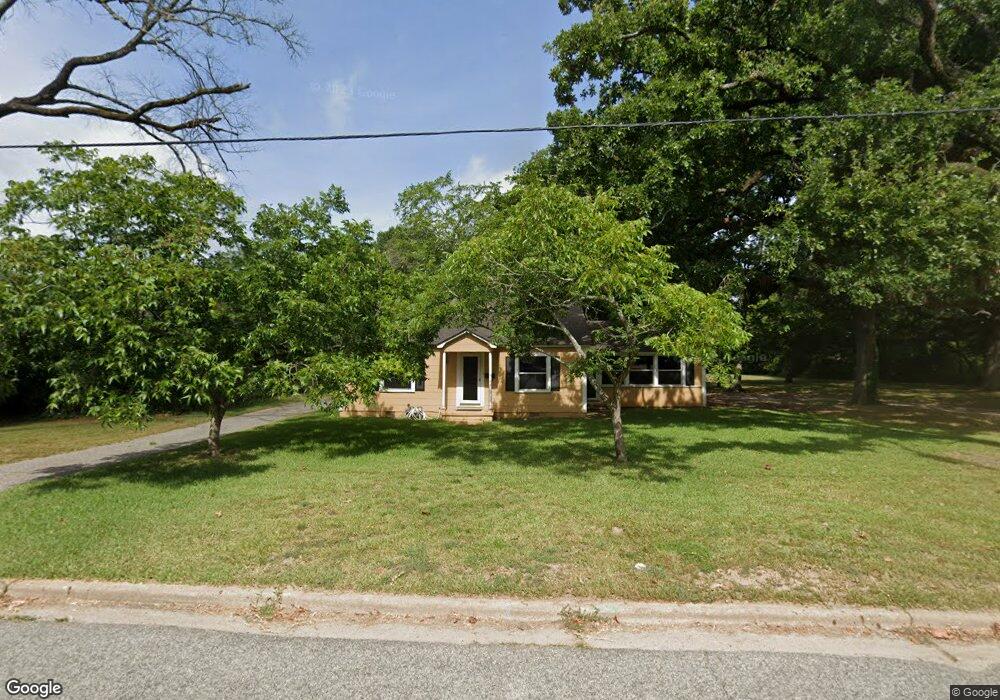 1022 Wells St, Nacogdoches, TX 75964 - photo 1