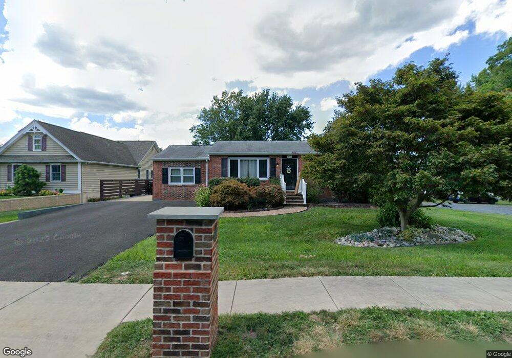 142 Maple Ave, Dublin, PA 18917 - photo 1