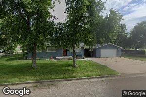 422 W 1st St, Larned, KS 67550
