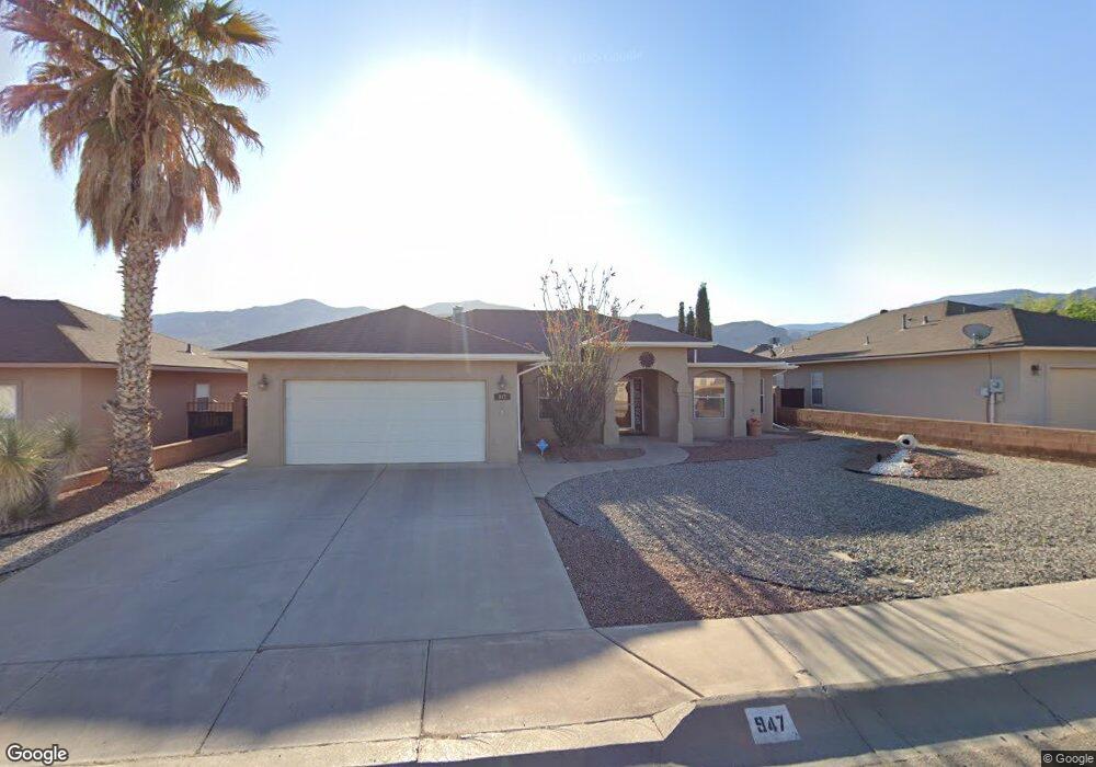 947 Playa Azul St unit 2, Alamogordo, NM 88310 - photo 1