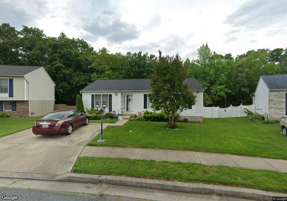 22 Francis Green Cir, Essex, MD 21221 - photo 1