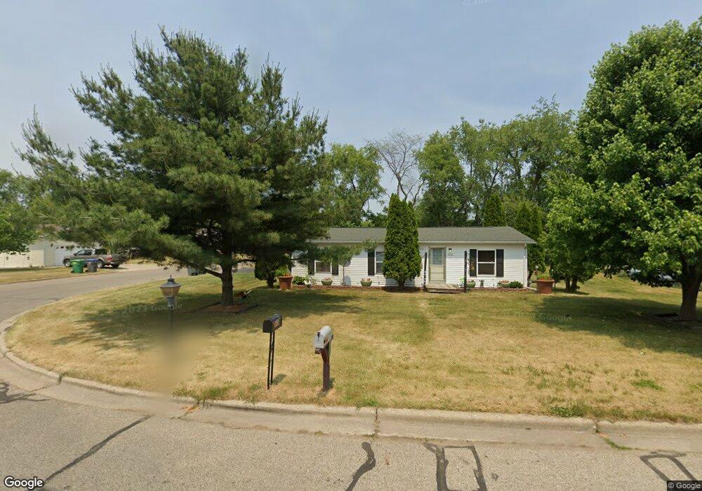 1007 N Ohio Ct, Sturgis, MI 49091 - photo 1