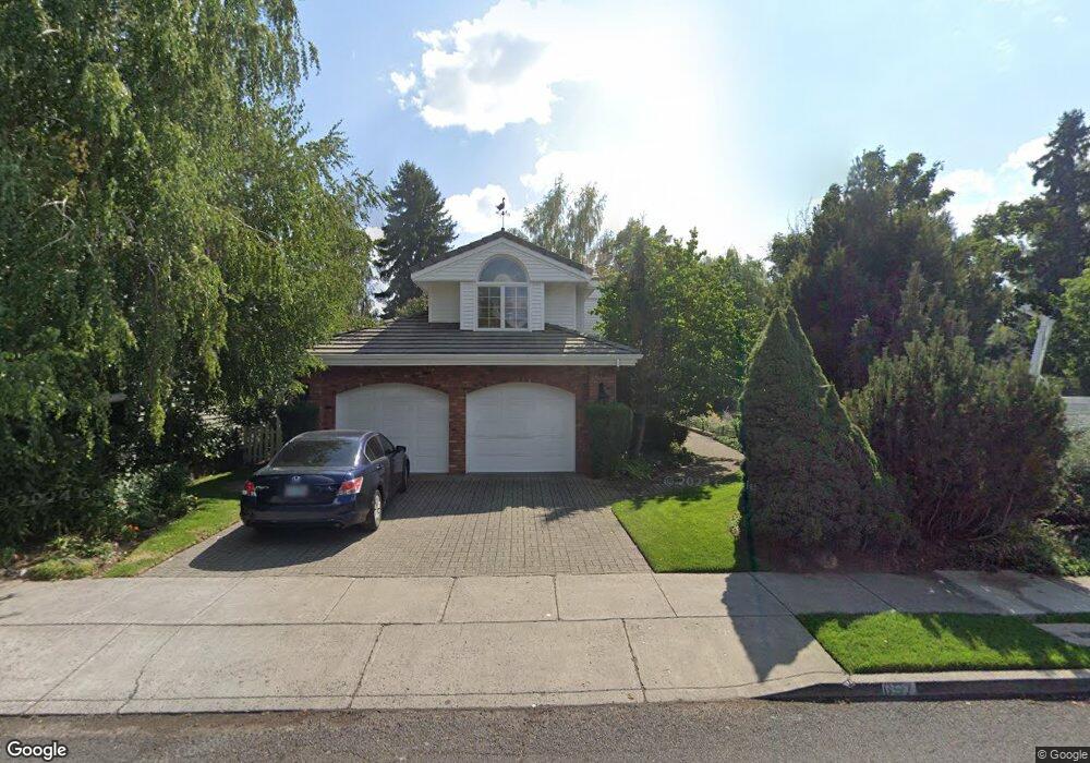 657 NW Drake Rd, Bend, OR 97701 - photo 1