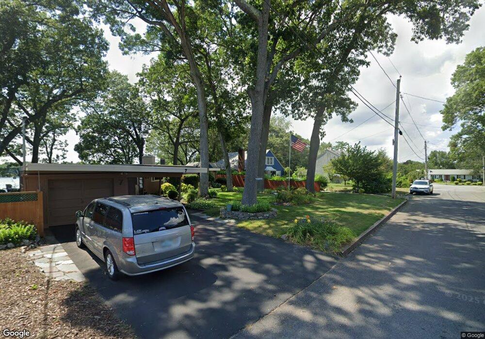 3 Lakecrest Dr, Warwick, RI 02889 - photo 1