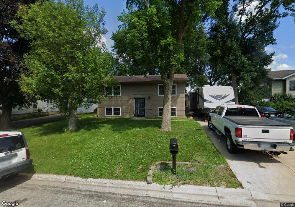 1610 Crystal Dr, Albert Lea, MN 56007 - photo 1