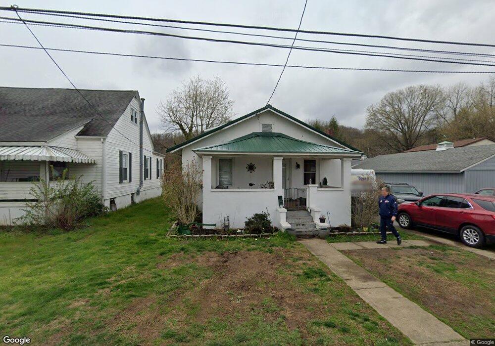 2509 Myers Ave, Dunbar, WV 25064 - photo 1