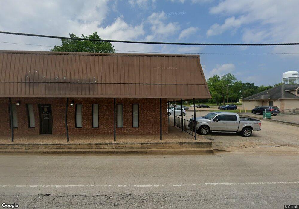 510 W Church St, Livingston, TX 77351 - photo 1