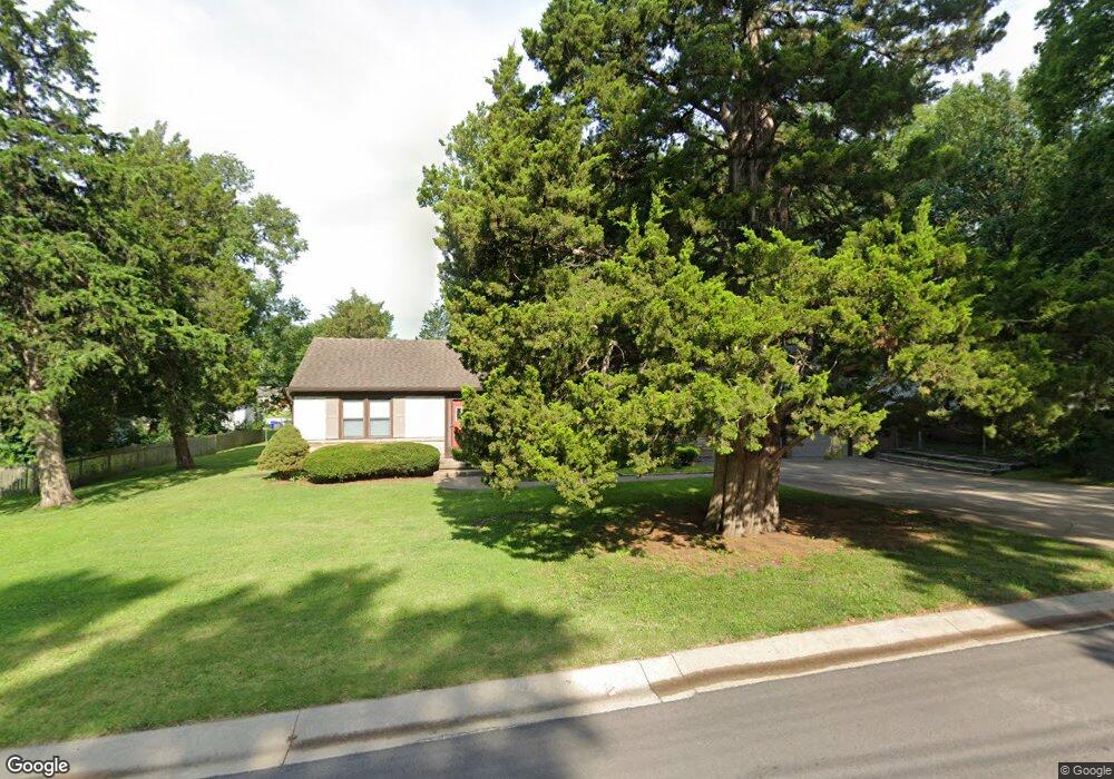 5130 Halsey St, Shawnee, KS 66216 - photo 1