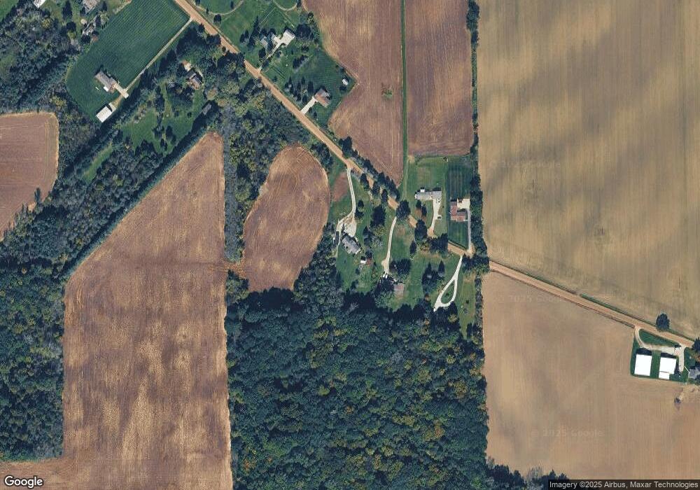 11165 McEnrue Rd, Swartz Creek, MI 48473 - photo 1