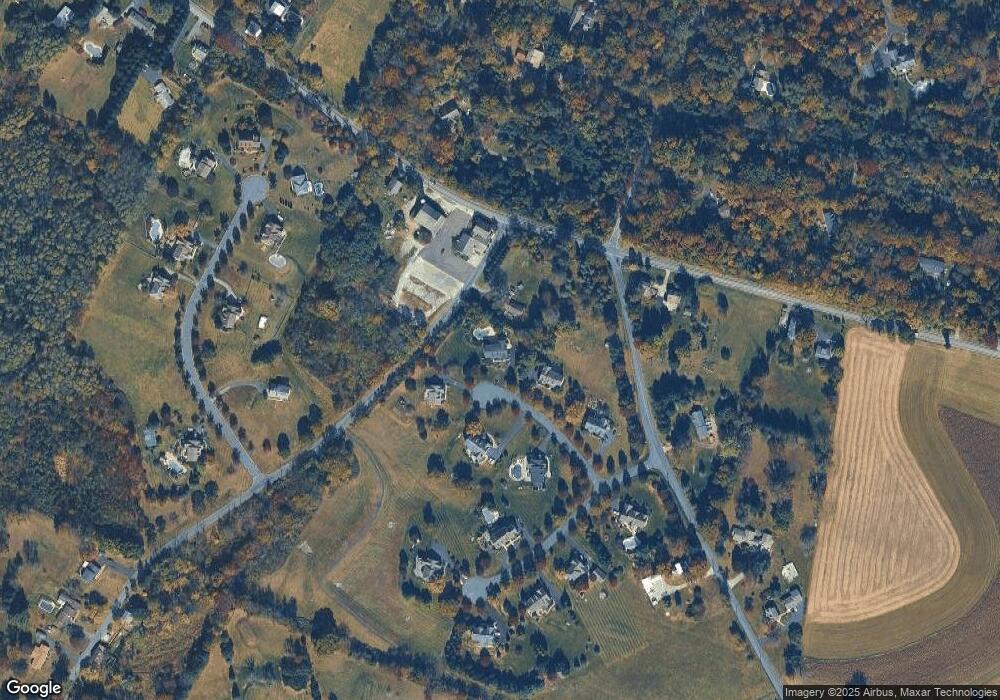 310 Valley Hunt Dr, Phoenixville, PA 19460 - photo 1