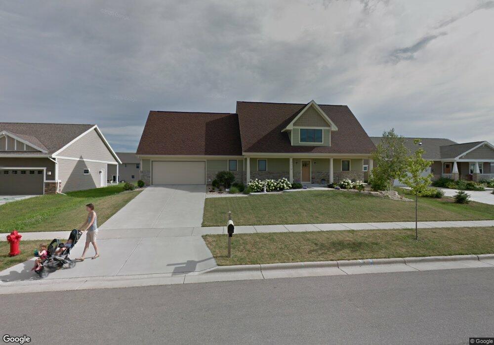 5219 Buttonbush Dr, Fitchburg, WI 53711 - photo 1