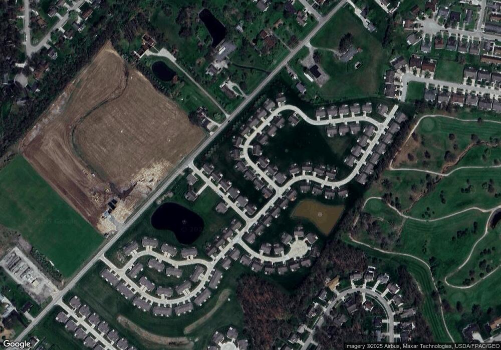 688 Wood Run Dr unit 53, Marysville, OH 43040 - photo 1