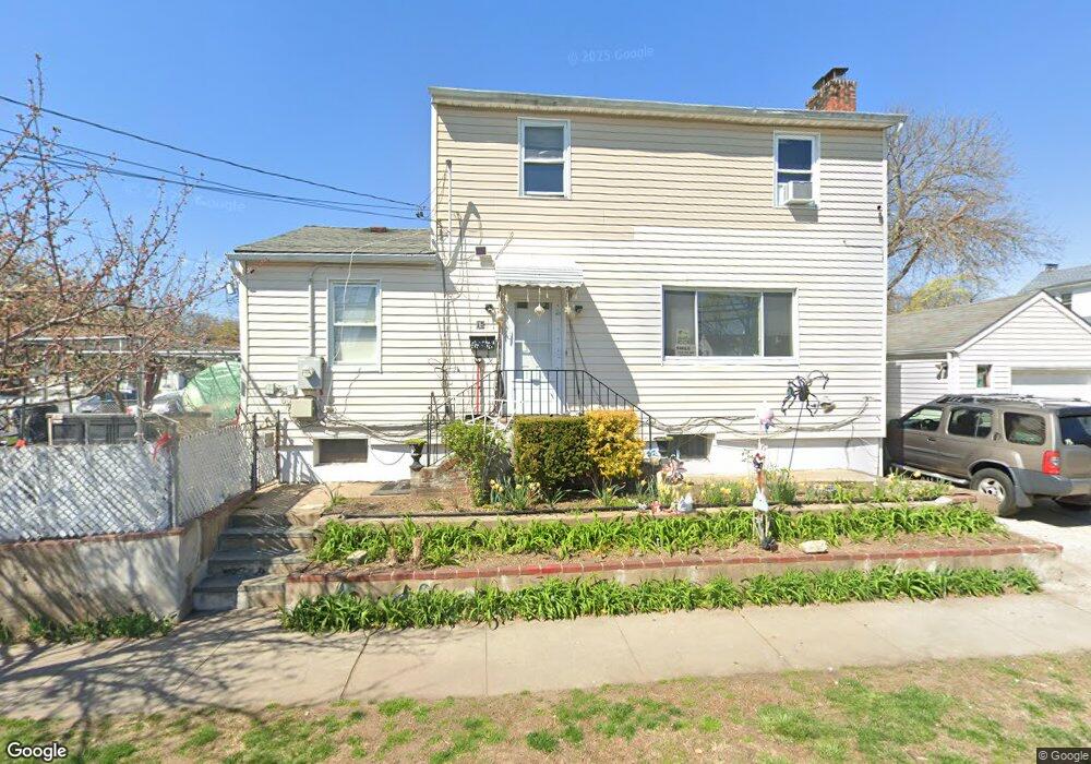 15 Cambridge Ave, Port Washington, NY 11050 - photo 1